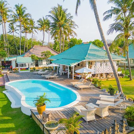 Scuba Seraya Resort Туламбен Экстерьер фото