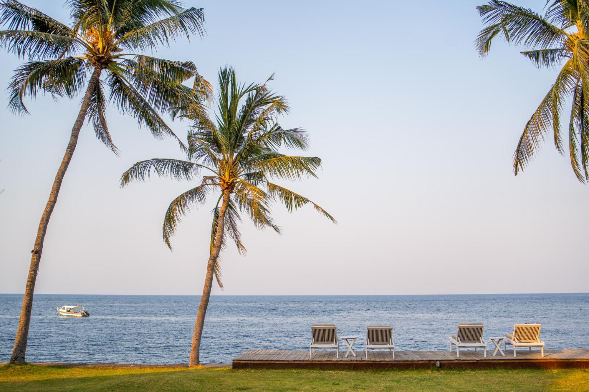 Scuba Seraya Resort Туламбен Экстерьер фото